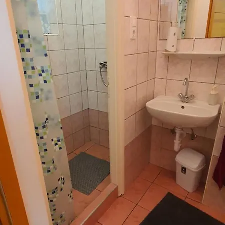 Koelcsey 21 Vendeghaz Gasthuis *