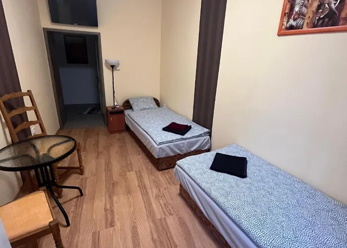 Koelcsey 21 Vendeghaz Гостевой дом *
