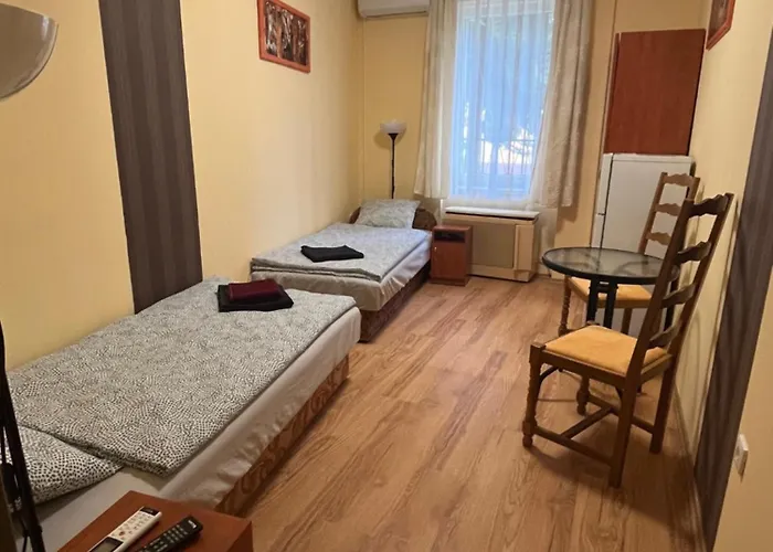 Koelcsey 21 Vendeghaz Хайдусобосло