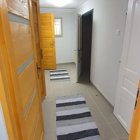 Koelcsey 21 Vendeghaz *