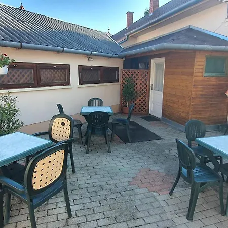 בית הארחה Koelcsey 21 Vendeghaz *