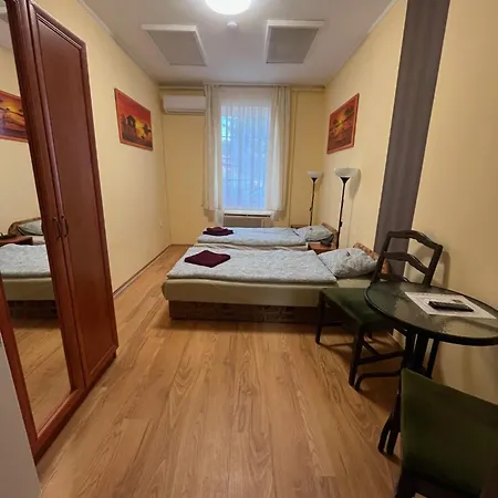 Koelcsey 21 Vendeghaz