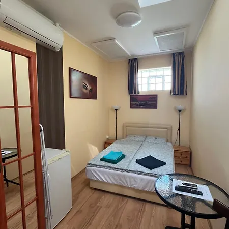 Koelcsey 21 Vendeghaz *